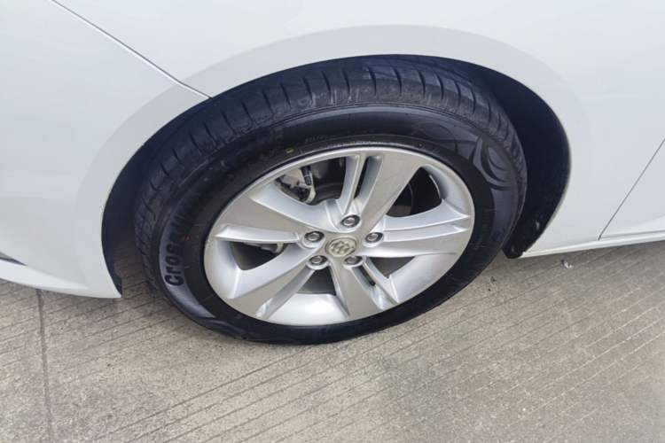 Used Buick Regal 2019 20T Elite Version China V Standard Left Front Wheel Hub