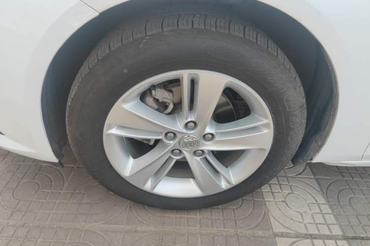 Used Buick Regal 2019 20T Elite Version China VI Standard Left Front Wheel Hub