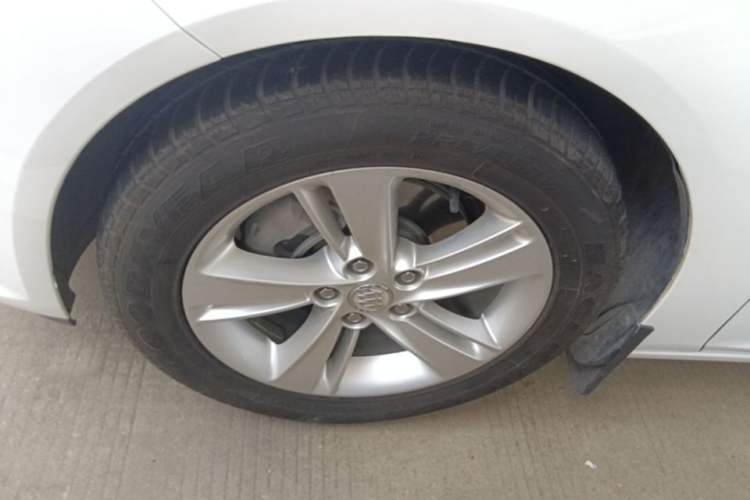 Used Buick Regal 2019 20T Elite Version China VI Standard Left Front Wheel Hub