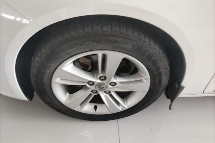 Used Buick Regal 2019 20T Elite Version China VI Standard Left Front Wheel Hub