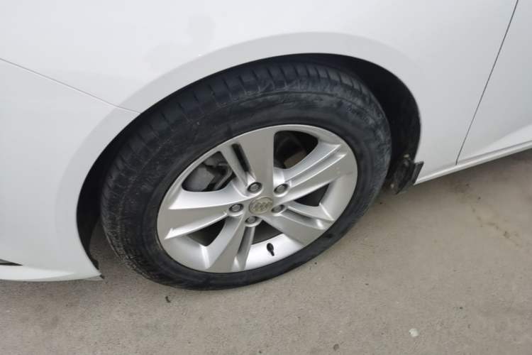 Used Buick Regal 2019 20T Luxury Model China VI Standard Left Front Wheel Hub