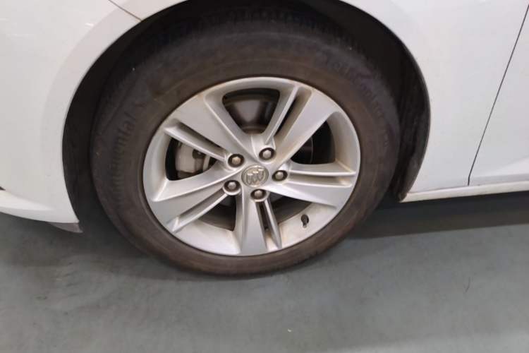 Used Buick Regal 2019 20T Elite Version China VI Standard Left Front Wheel Hub