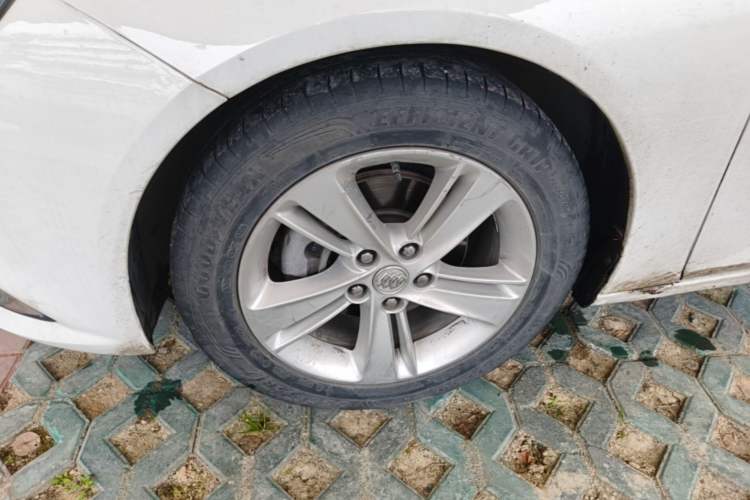Used Buick Regal 2019 20T Elite Version China VI Standard Left Front Wheel Hub