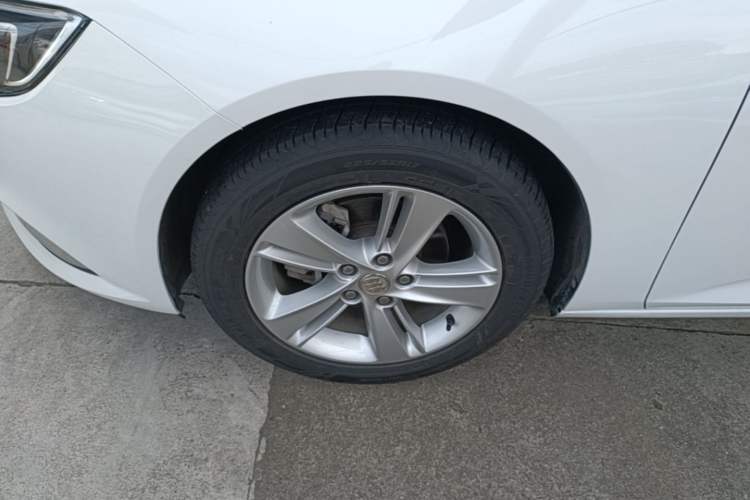 Used Buick Regal 2019 20T Elite Version China VI Standard Left Front Wheel Hub