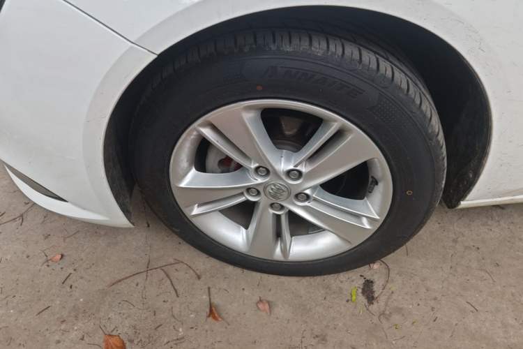 Used Buick Regal 2019 20T Elite Version China VI Standard Left Front Wheel Hub