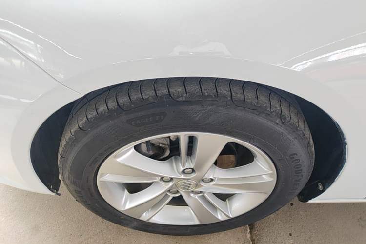 Used Buick Regal 2019 20T Elite Version China VI Standard Left Front Wheel Hub