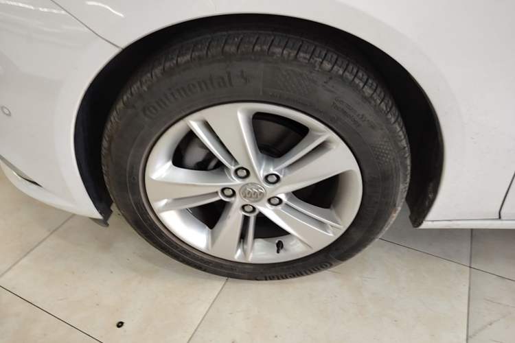 Used Buick Regal 2019 20T Luxury Model China VI Standard Left Front Wheel Hub