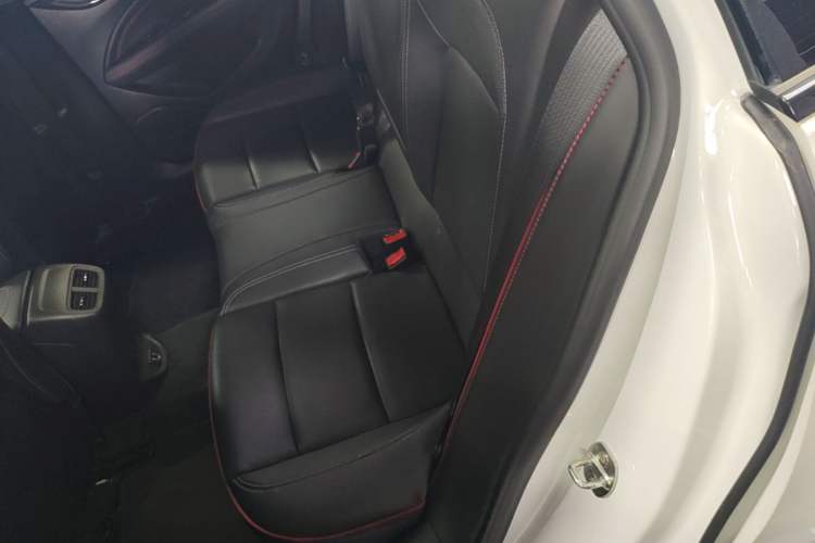 Used Buick Regal 2019 GS 28T Elite Model China VI Standard Left Rear Seat