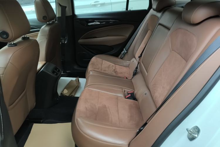 Used Buick Regal 2019 20T Luxury Model China V Standard Left Rear Seat