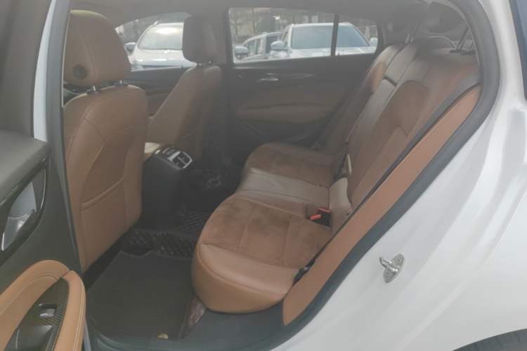 Used Buick Regal 2019 20T Elite Version China VI Standard Left Rear Seat