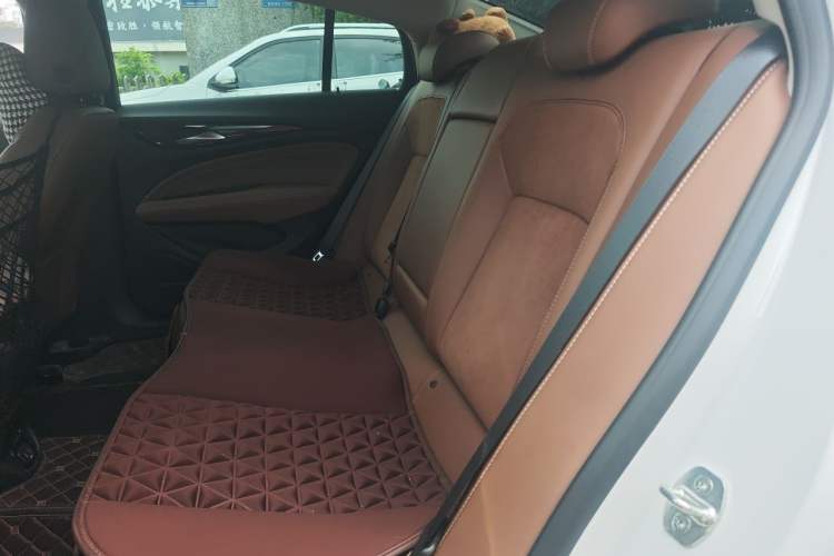 Used Buick Regal 2019 20T Elite Version China VI Standard Left Rear Seat