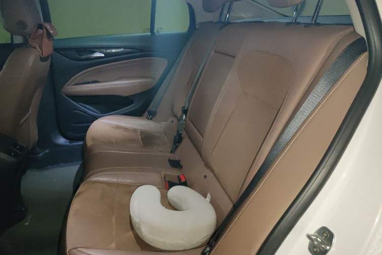 Used Buick Regal 2019 20T Elite Version China VI Standard Left Rear Seat
