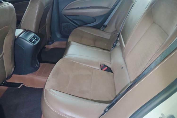 Used Buick Regal 2019 20T Elite Version China VI Standard Left Rear Seat
