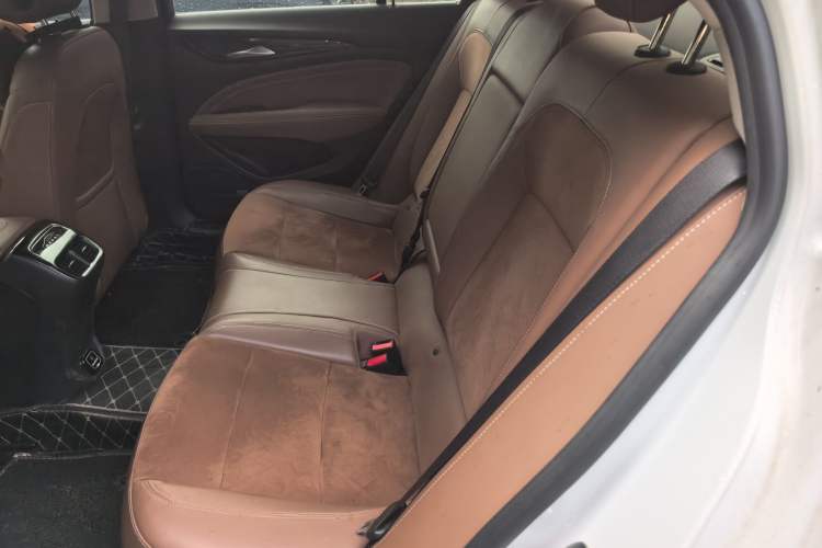 Used Buick Regal 2019 20T Elite Version China VI Standard Left Rear Seat