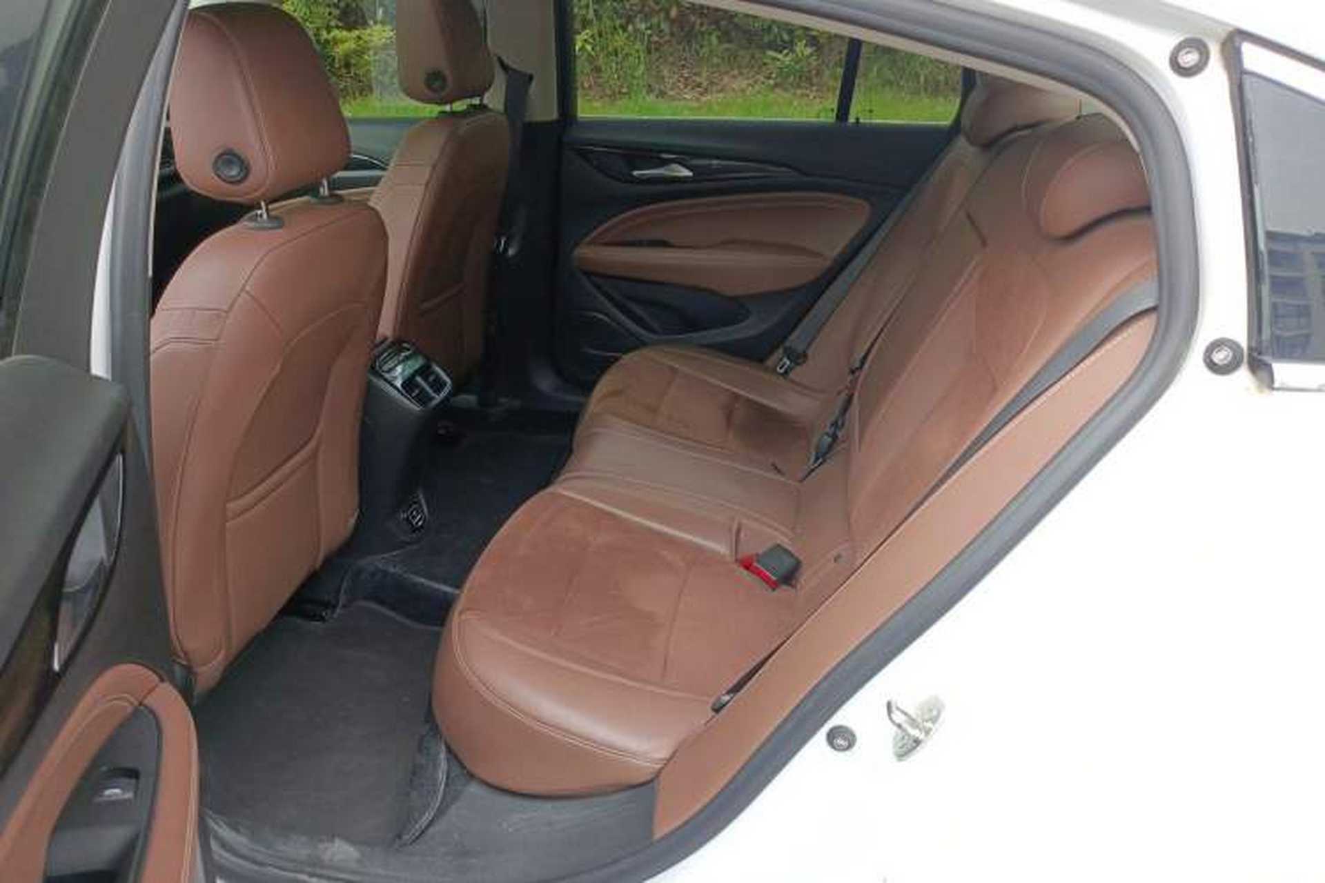 Used Buick Regal 2019 20T Elite Version China VI Standard Left Rear Seat