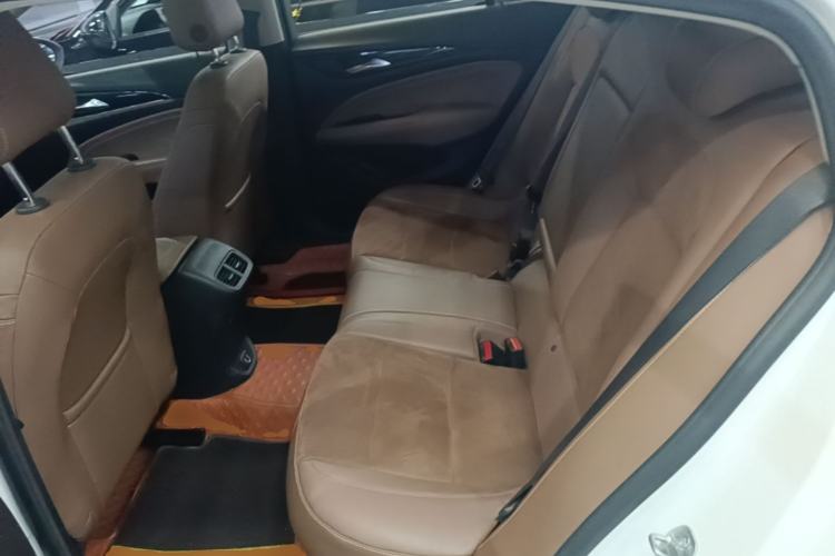 Used Buick Regal 2019 20T Elite Version China VI Standard Left Rear Seat
