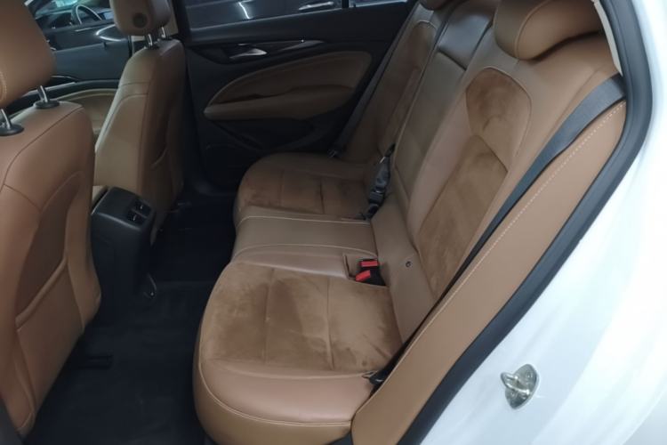 Used Buick Regal 2019 20T Elite Version China VI Standard Left Rear Seat