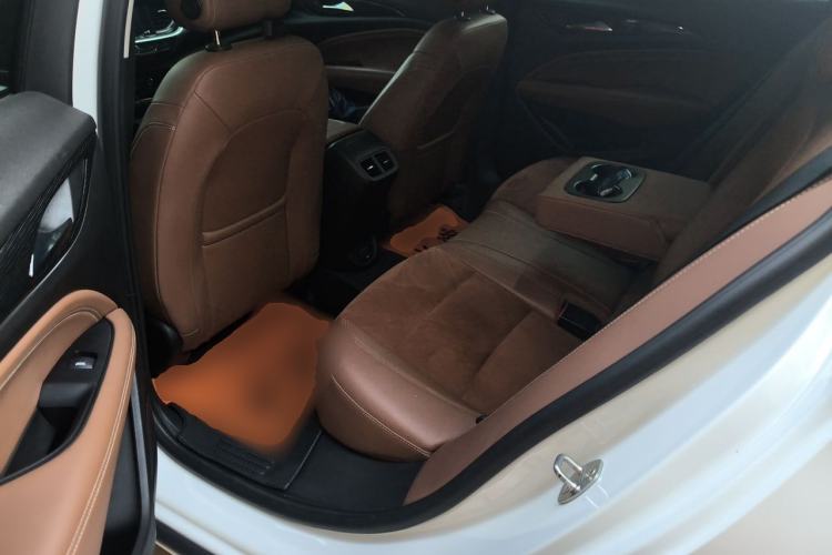 Used Buick Regal 2019 20T Elite Version China V Standard Left Rear Seat