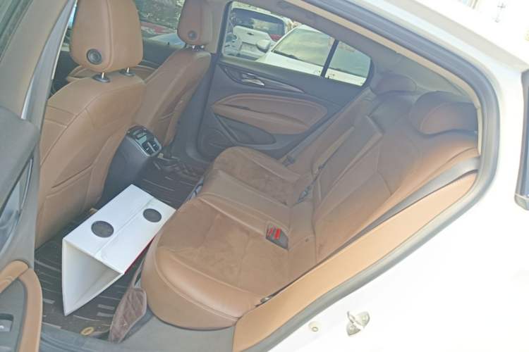 Used Buick Regal 2019 20T Elite Version China VI Standard Left Rear Seat