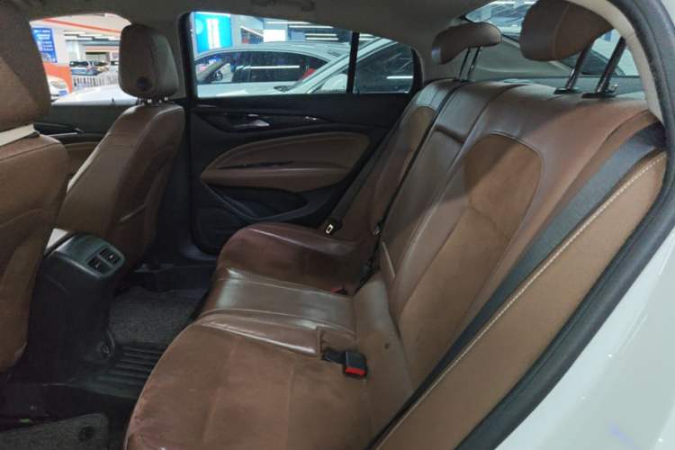 Used Buick Regal 2019 20T Elite Version China VI Standard Left Rear Seat