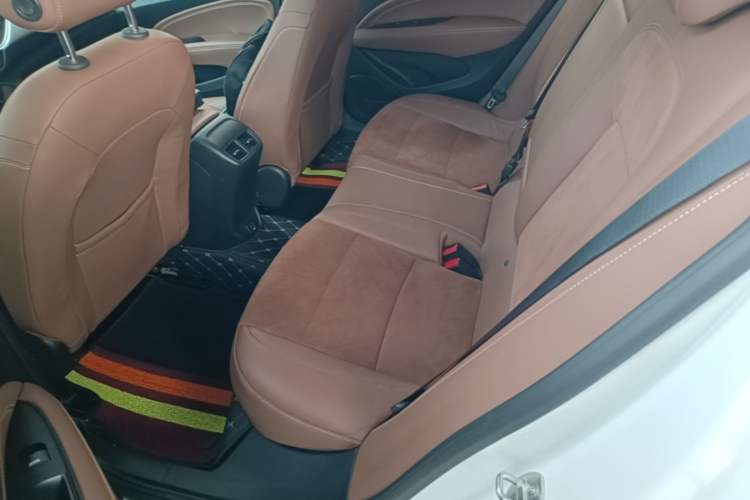 Used Buick Regal 2019 20T Elite Version China VI Standard Left Rear Seat