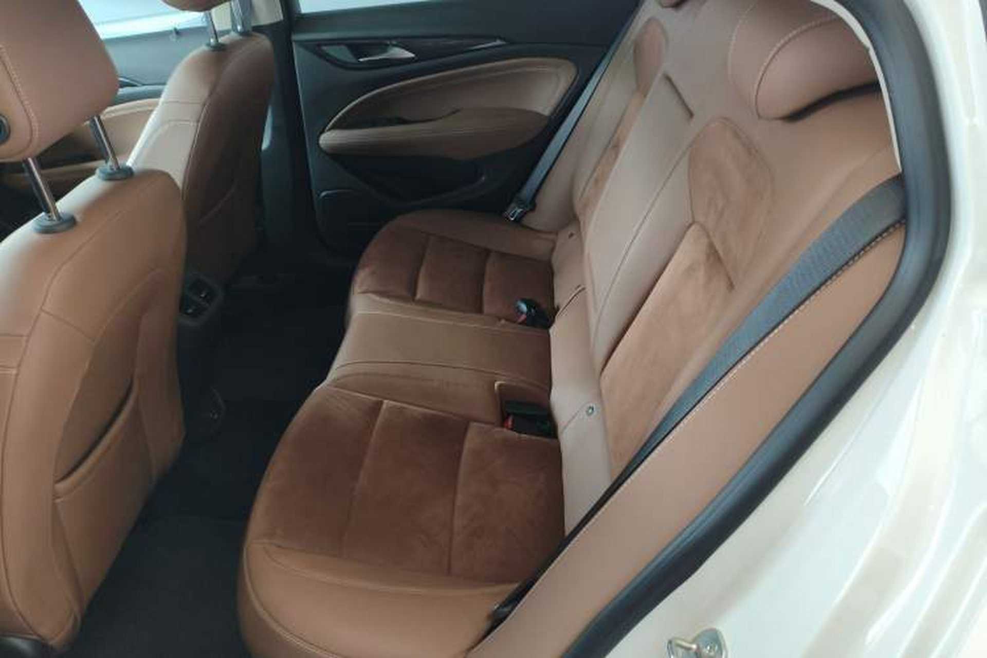 Used Buick Regal 2019 20T Elite Version China VI Standard Left Rear Seat