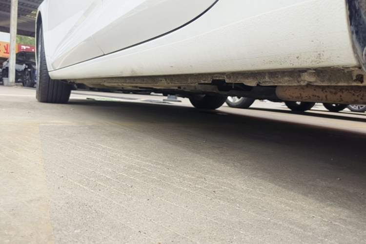 Used Buick Regal 2019 20T Elite Version China V Standard Left Side Sill