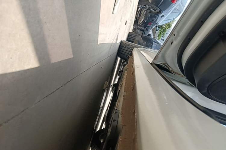 Used Buick Regal 2019 20T Elite Version China V Standard Left Side Sill