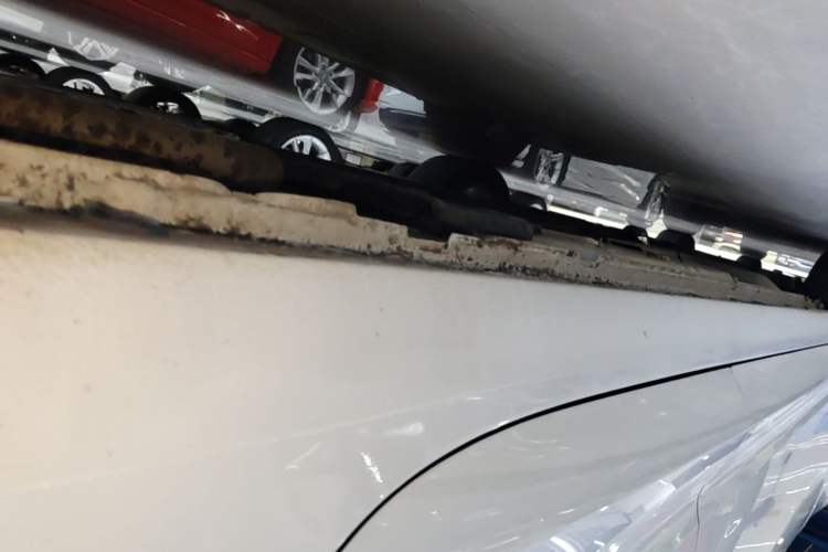 Used Buick Regal 2019 20T Elite Version China VI Standard Left Side Sill