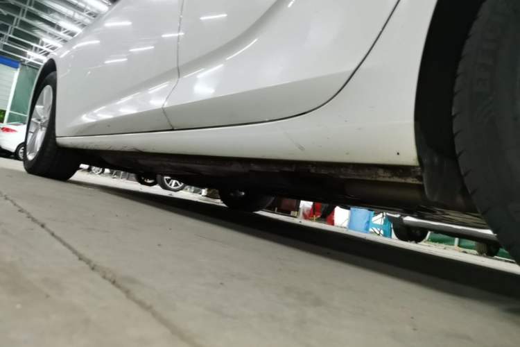 Used Buick Regal 2019 20T Elite Version China VI Standard Left Side Sill