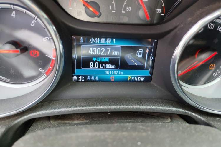 Used Buick Regal 2019 20T Elite Version China VI Standard Odometer Close Up