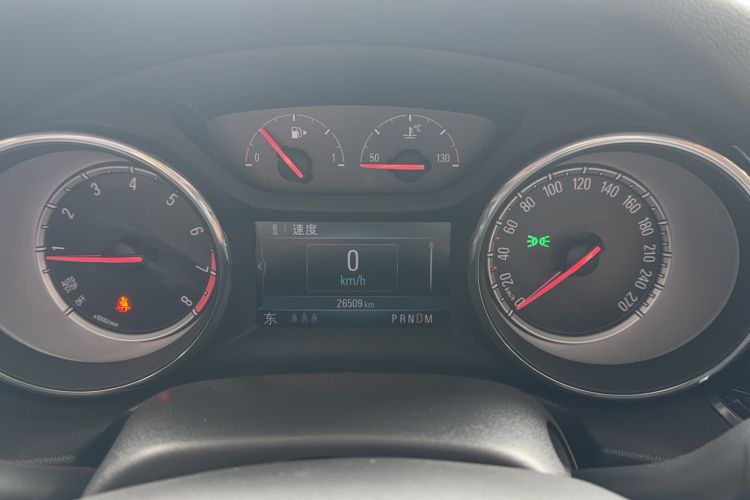 Used Buick Regal 2019 20T Elite Version China VI Standard Odometer Close Up