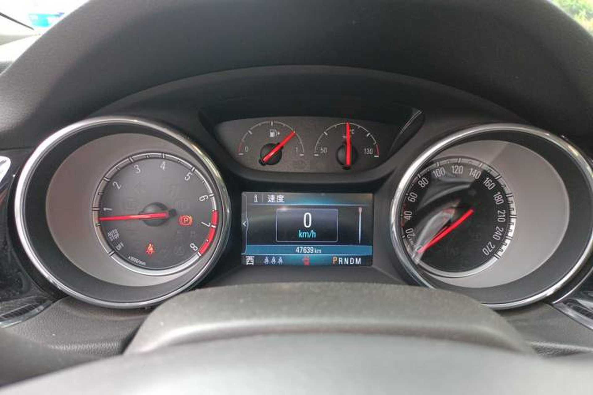 Used Buick Regal 2019 20T Elite Version China VI Standard Odometer Close Up