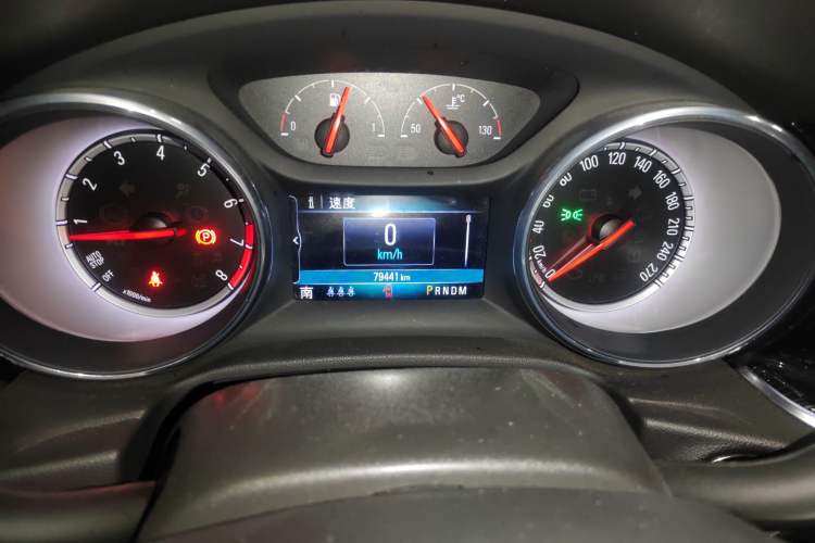 Used Buick Regal 2019 20T Luxury Model China V Standard Odometer Close Up