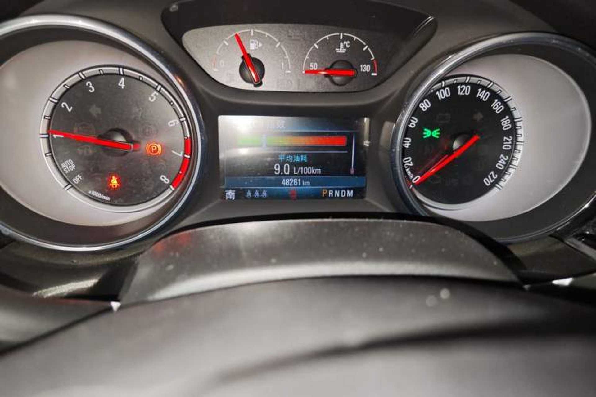 Used Buick Regal 2019 20T Elite Version China VI Standard Odometer Close Up