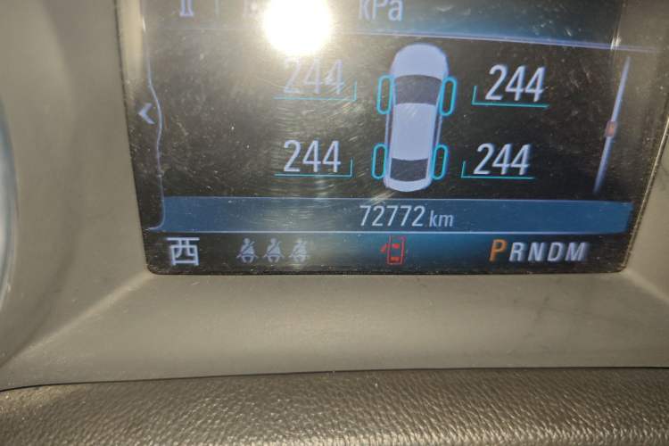 Used Buick Regal 2019 20T Elite Version China VI Standard Odometer Close Up