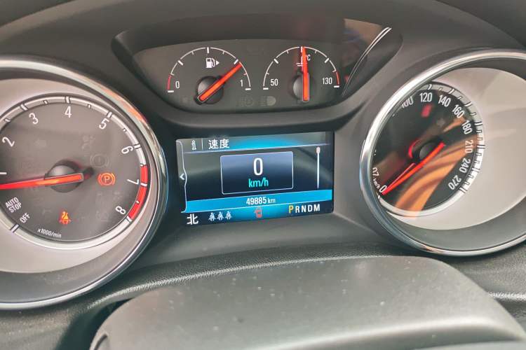 Used Buick Regal 2019 20T Elite Version China VI Standard Odometer Close Up