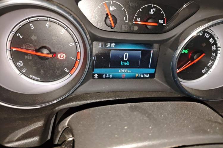 Used Buick Regal 2019 20T Elite Version China V Standard Odometer Close Up
