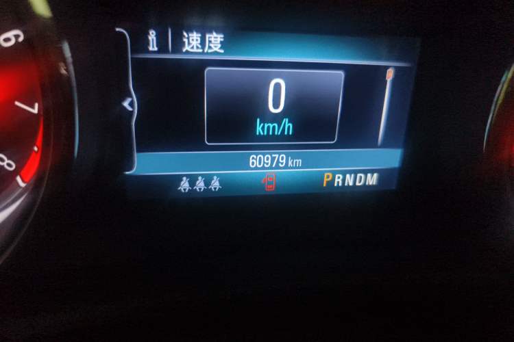 Used Buick Regal 2019 20T Elite Version China VI Standard Odometer Close Up