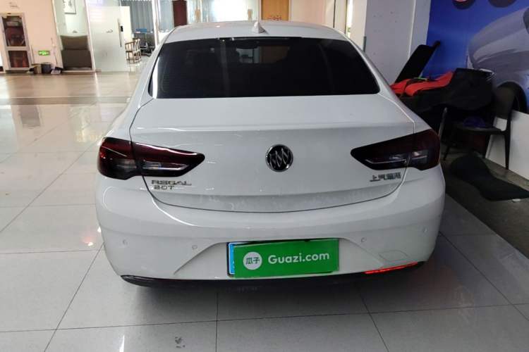 Used Buick Regal 2019 20T Elite Version China VI Standard Rear