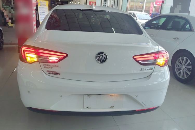 Used Buick Regal 2019 20T Elite Version China VI Standard Rear