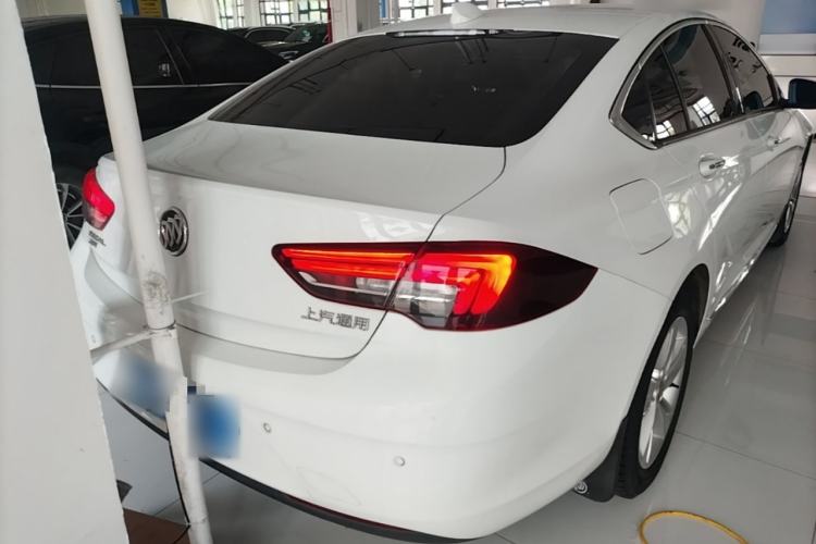Used Buick Regal 2019 20T Elite Version China VI Standard Rear