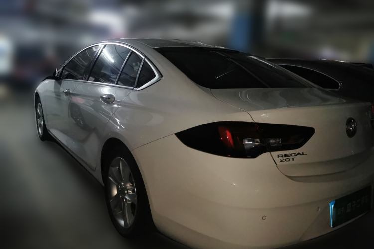 Used Buick Regal 2019 20T Elite Version China V Standard Rear Left 45 Deg