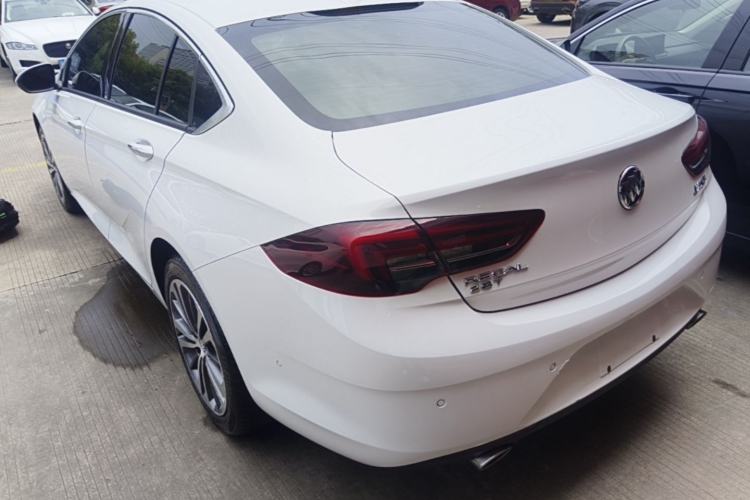 Used Buick Regal 2019 28T Luxury Edition China VI Rear Left 45 Deg