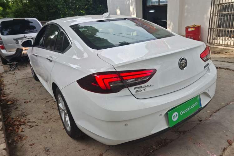 Used Buick Regal 2019 20T Elite Version China VI Standard Rear Left 45 Deg