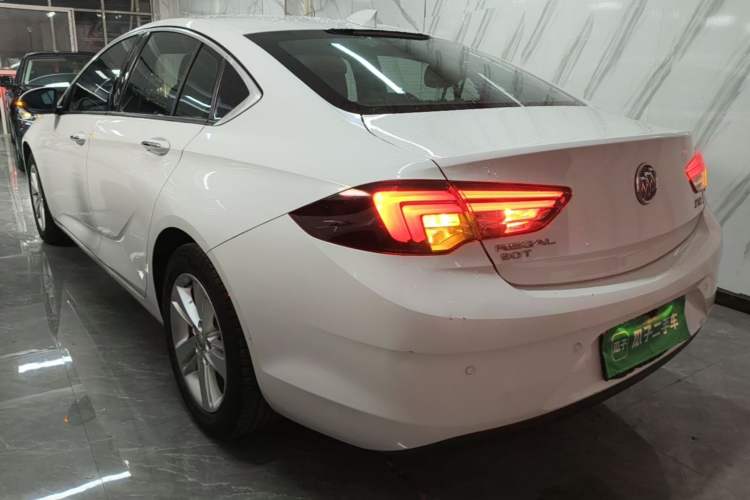 Used Buick Regal 2019 20T Elite Version China VI Standard Rear Left 45 Deg