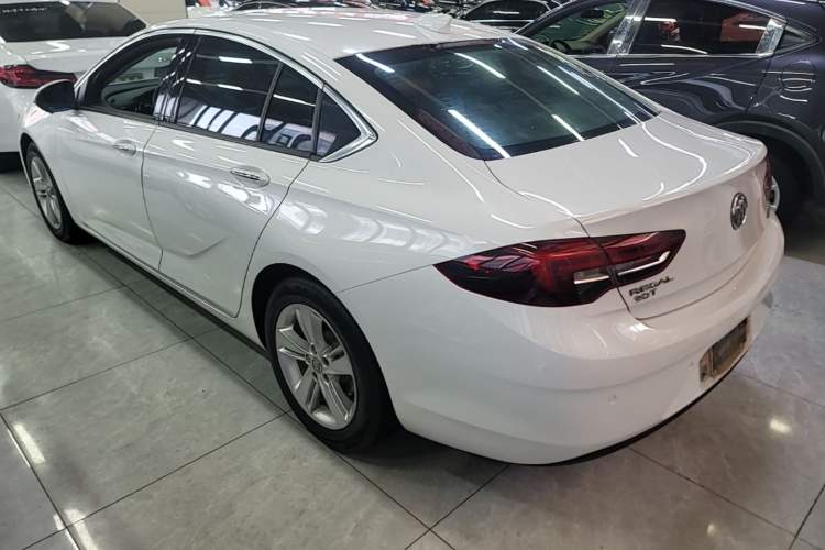 Used Buick Regal 2019 20T Elite Version China VI Standard Rear Left 45 Deg
