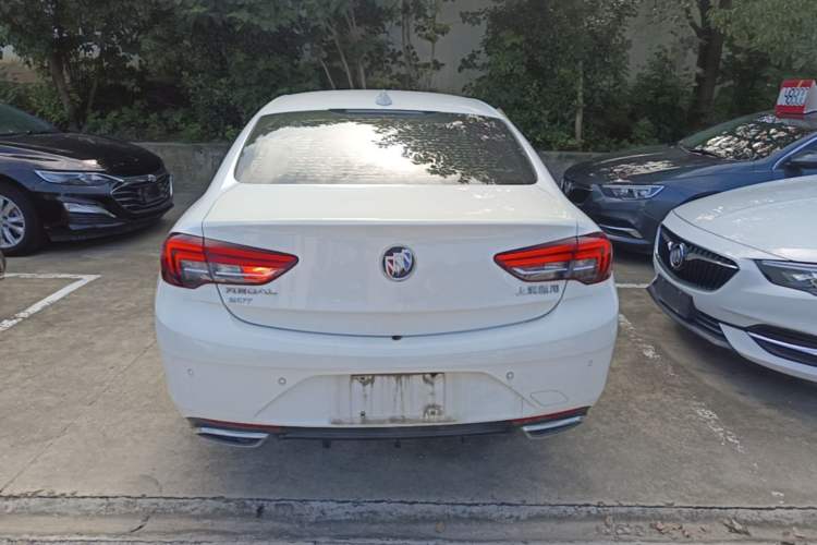 Used Buick Regal 2019 20T Elite Version China VI Standard Rear