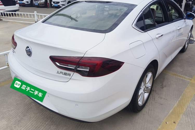 Used Buick Regal 2019 20T Elite Version China V Standard Rear Right 45 Deg