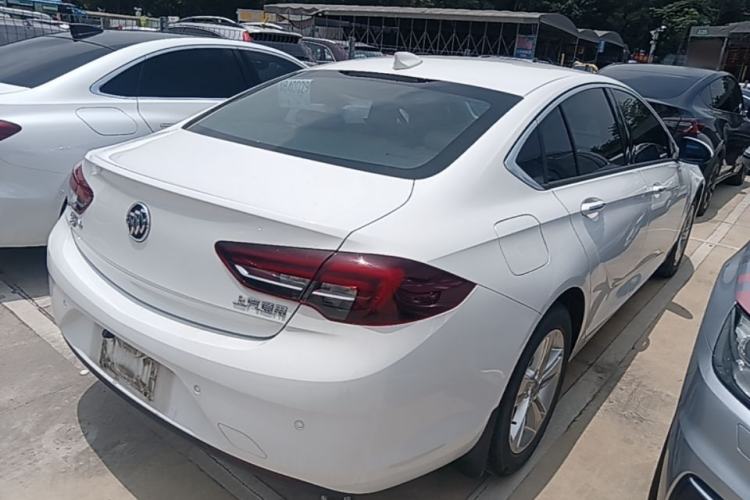 Used Buick Regal 2019 20T Elite Version China V Standard Rear Right 45 Deg